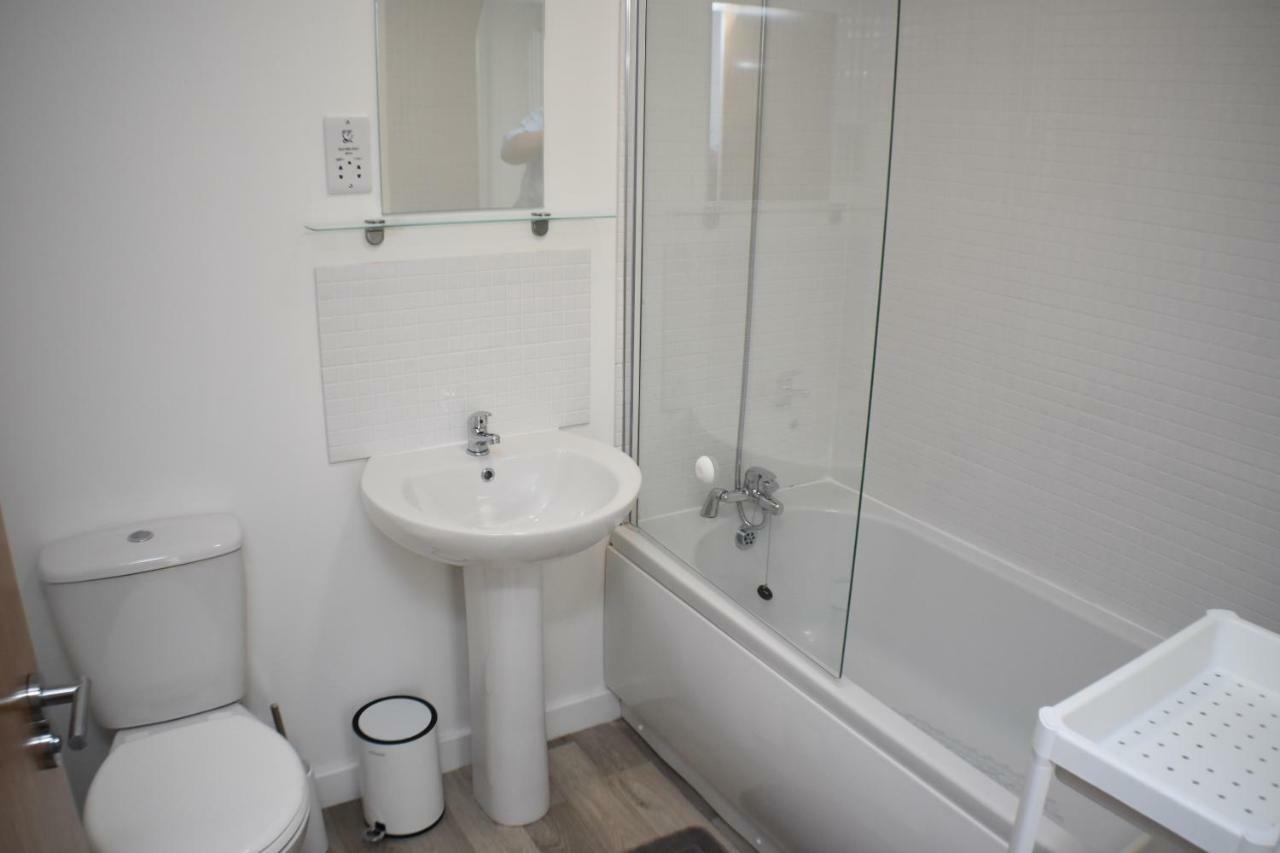 Bushfield House Appartement Peterborough Buitenkant foto