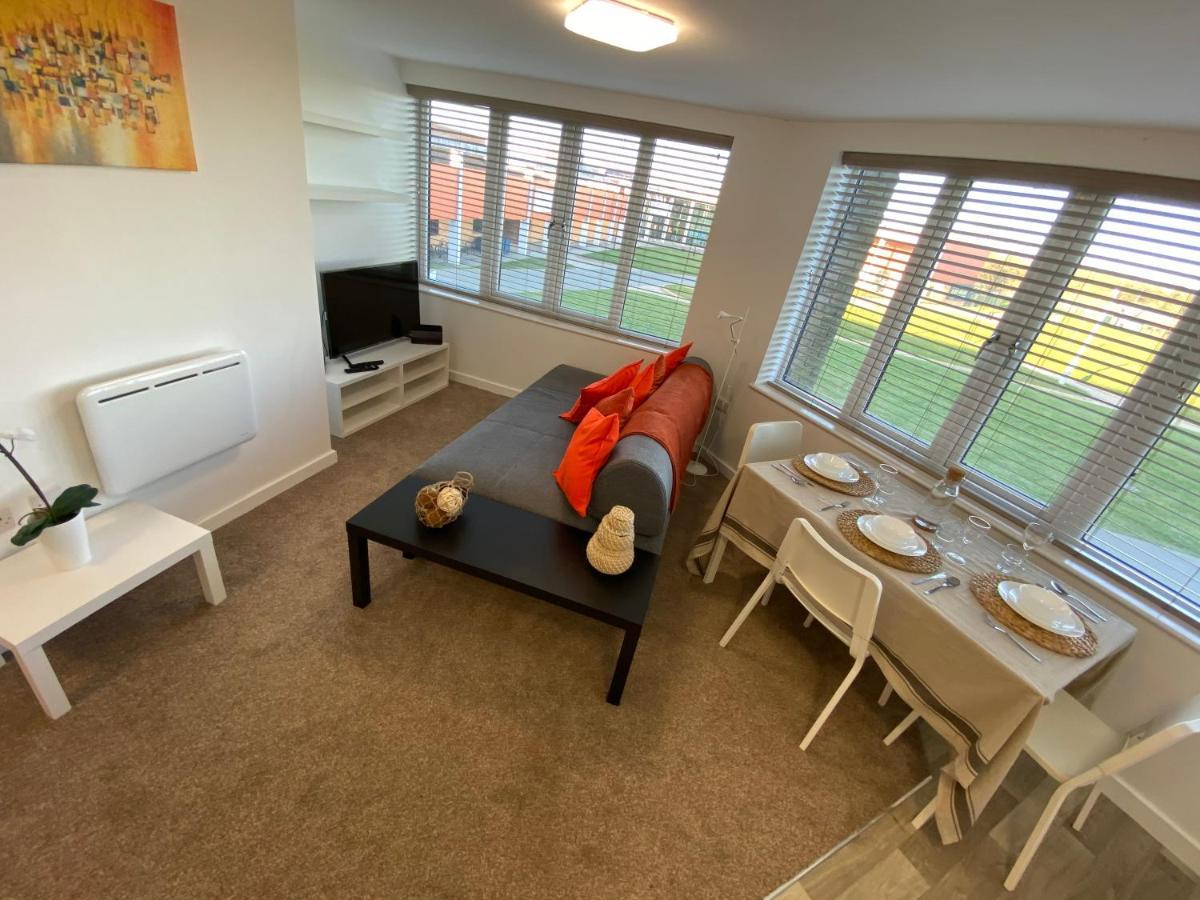 Bushfield House Appartement Peterborough Buitenkant foto